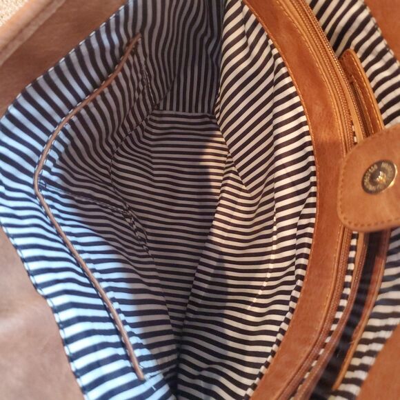 URBAN Expressions Tote Bag - Picture 5 of 7